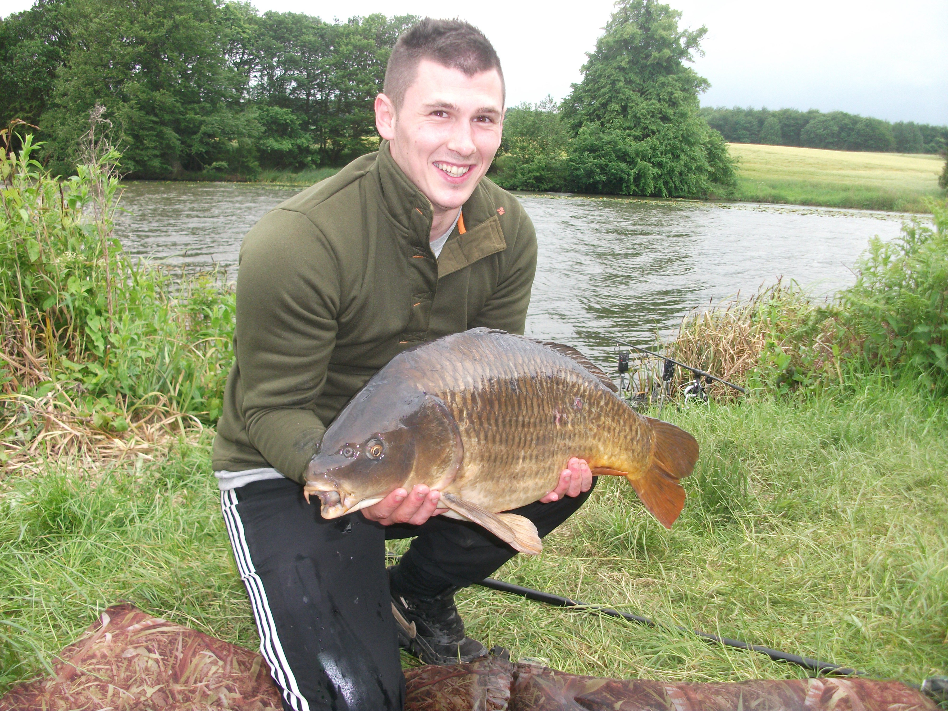 Wentworth Fisheries, Rotherham, United Kingdom Fish Around